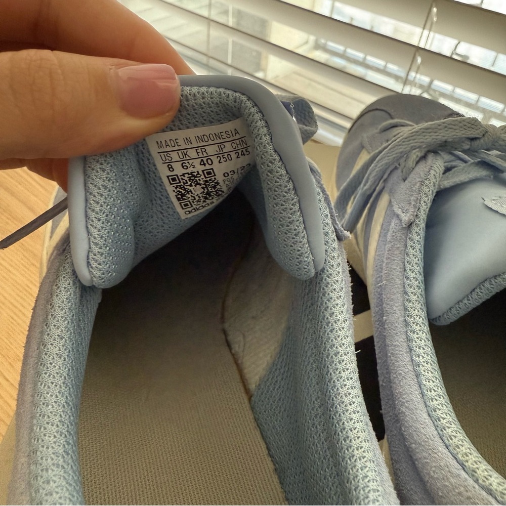 adidas Women’s Light Blue and White Sneakers - Picture 4 of 7